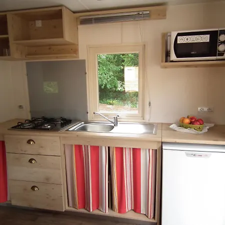 Camping La Pindiere Heric Room photo